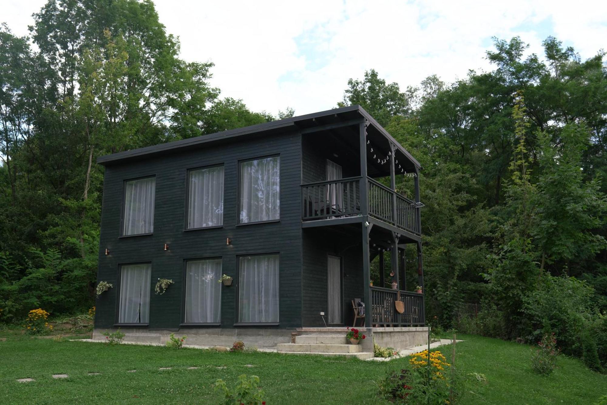 Casa De Pe Un Deal-Provita De Sus-Prahova Exterior photo